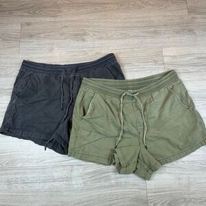 GAP Women XLT Pull-On Cargo Shorts Drawstring Waist Olive Black Bundle Of 2